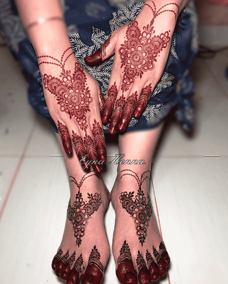 Grand Pradosh Vrat Henna Design