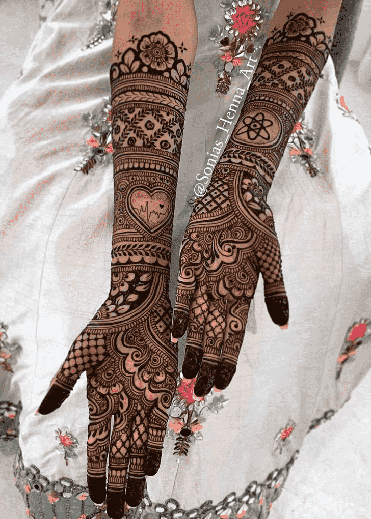 Captivating Professional Henna Design