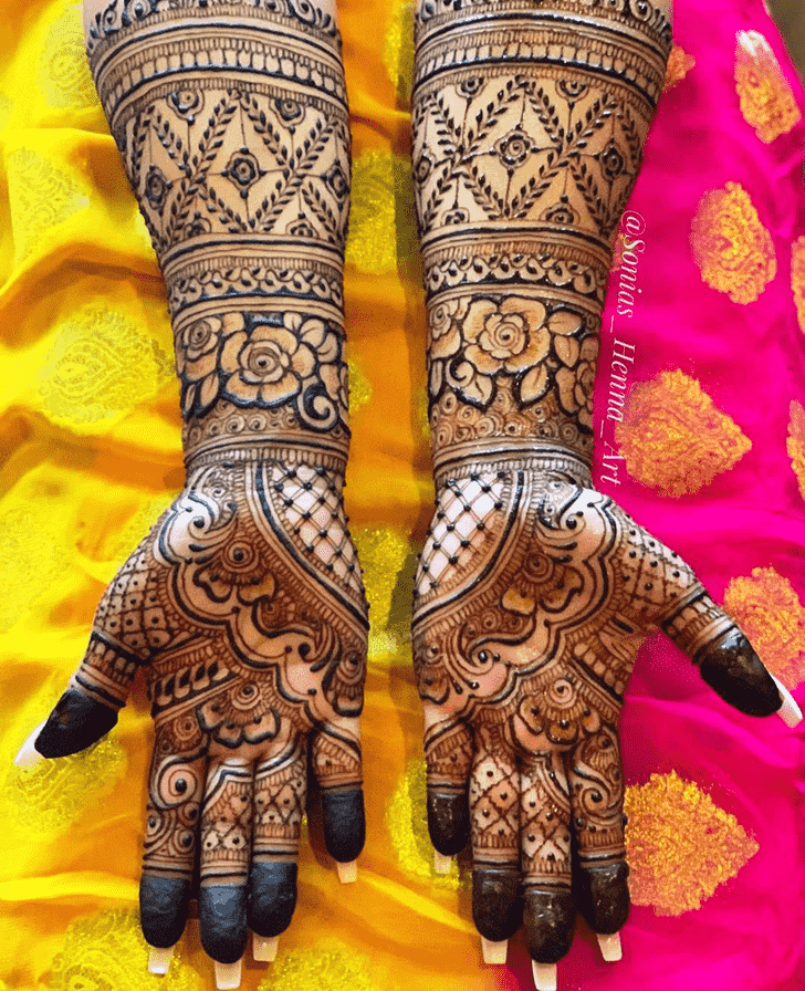 Fine Professional Henna Design