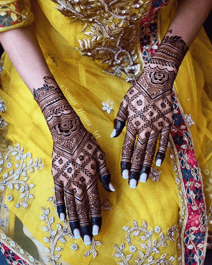 Grand Professional Henna Design