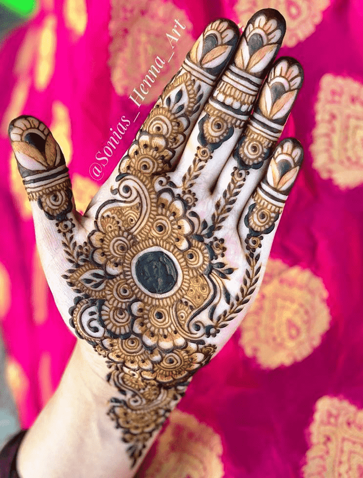 Lovely Professional Mehndi Design