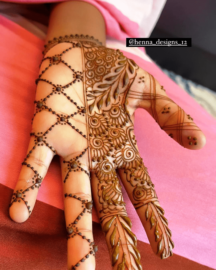 Arm Puducherry Henna Design