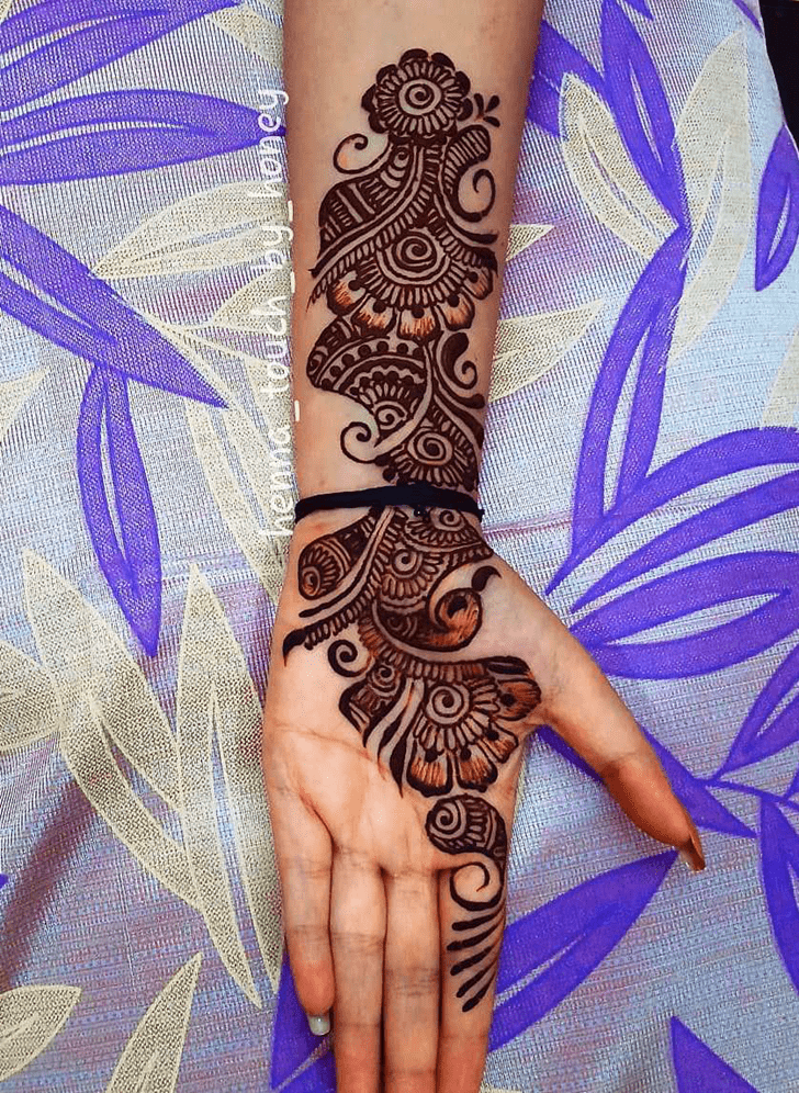 Ideal Puducherry Henna Design