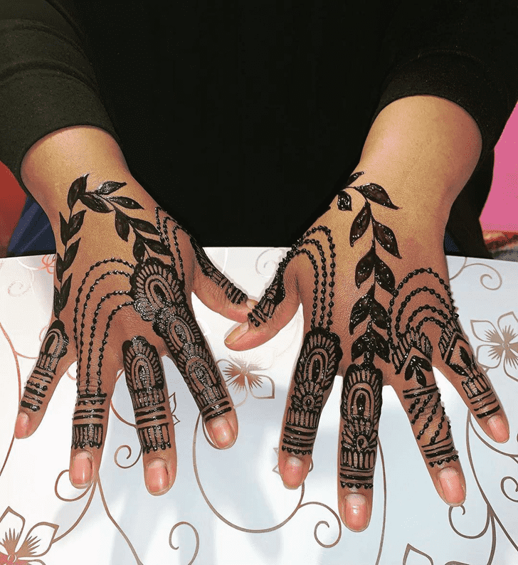 Resplendent Puducherry Henna Design