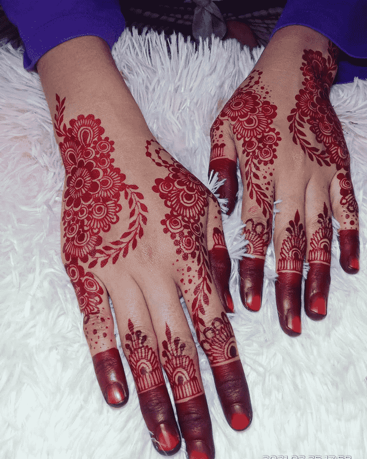 Ideal Punjabi Henna Design