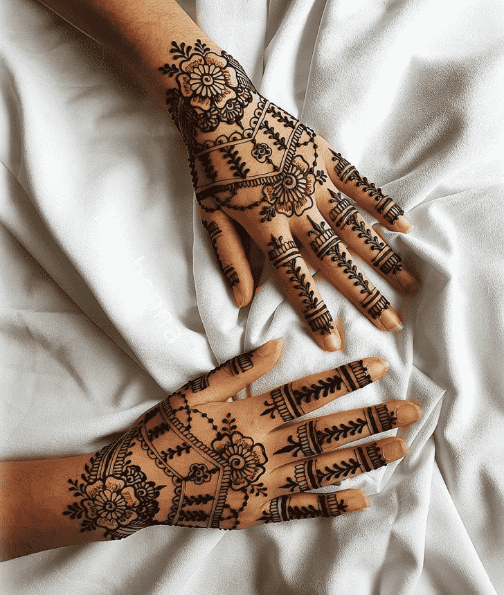 Ravishing Punjabi Henna Design