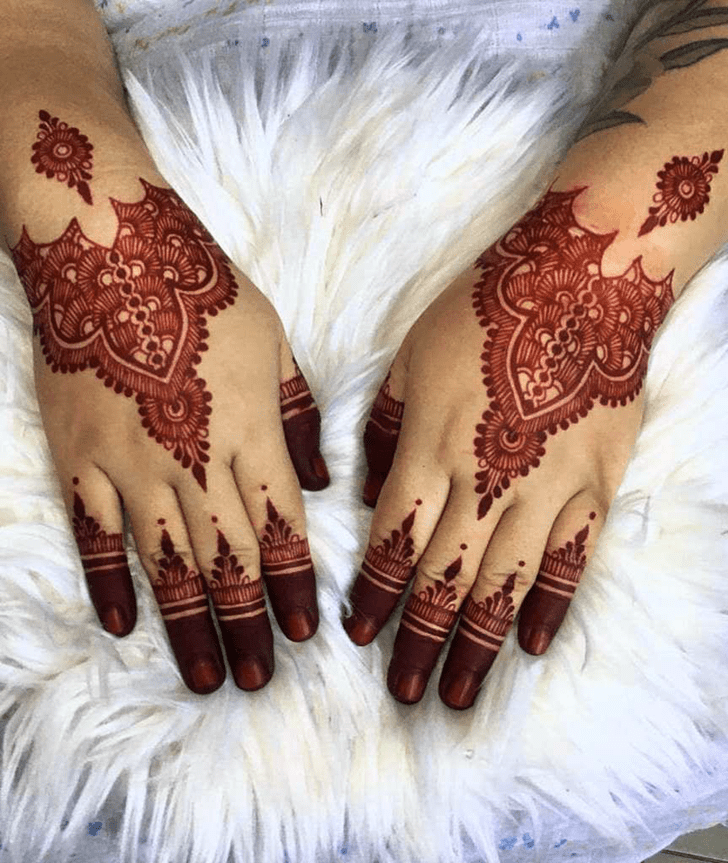 Admirable Quetta Mehndi Design