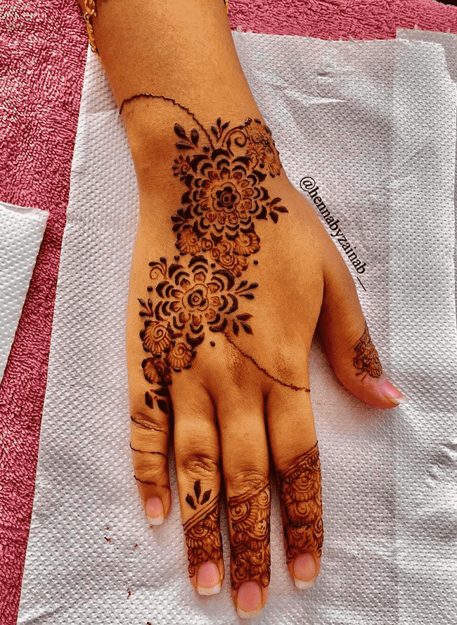 Comely Rajkot Henna Design