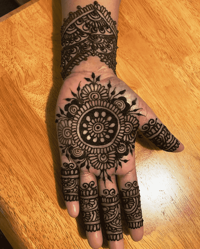 Inviting Rajkot Henna Design