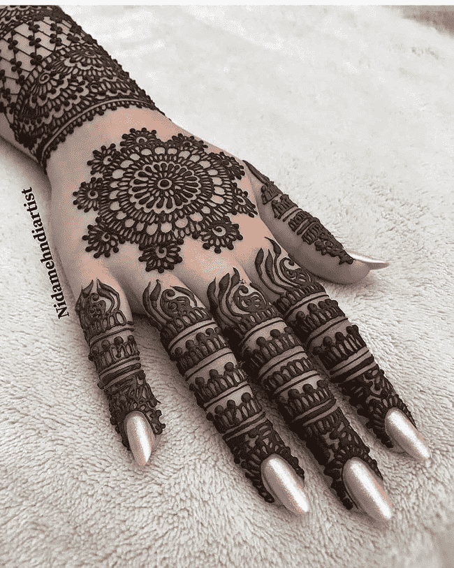 Lovely Rajkot Mehndi Design