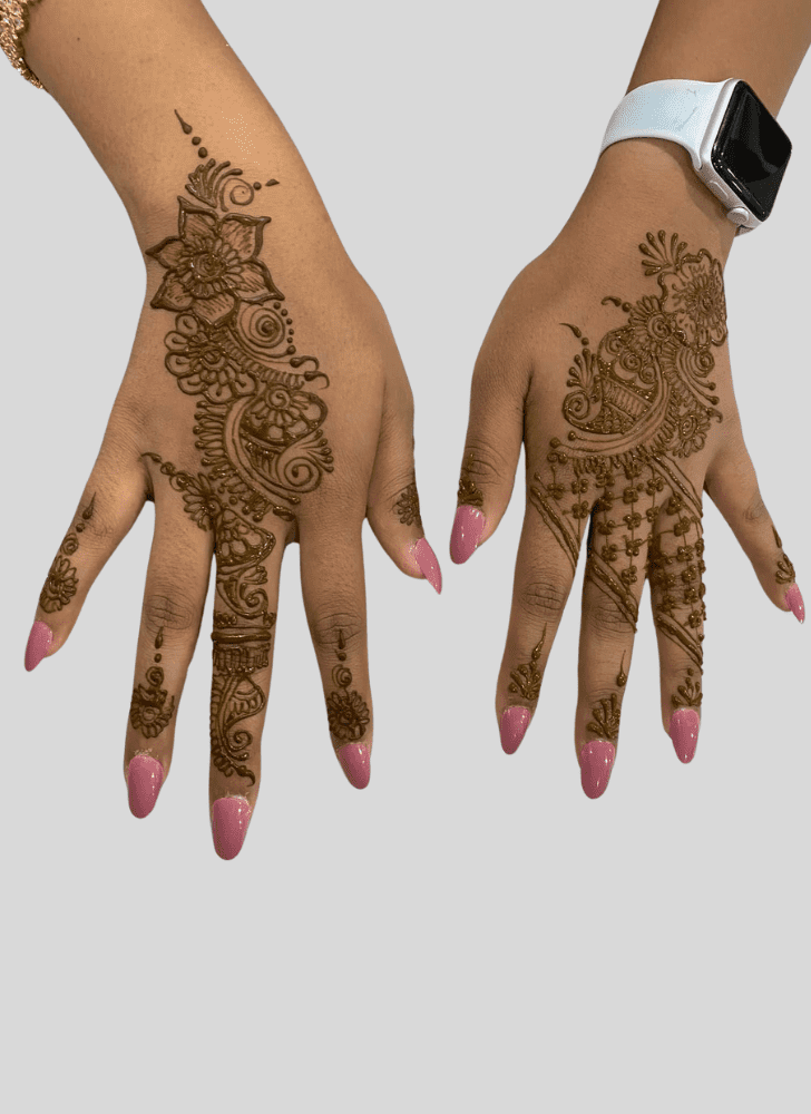 Elegant Ras Al-Khaimah Henna Design