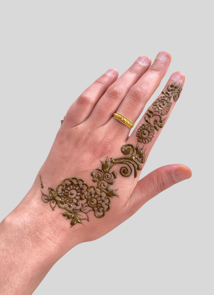 Ideal Ras Al-Khaimah Henna Design