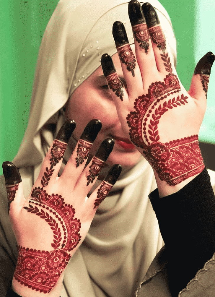 Magnificent Red Henna Design