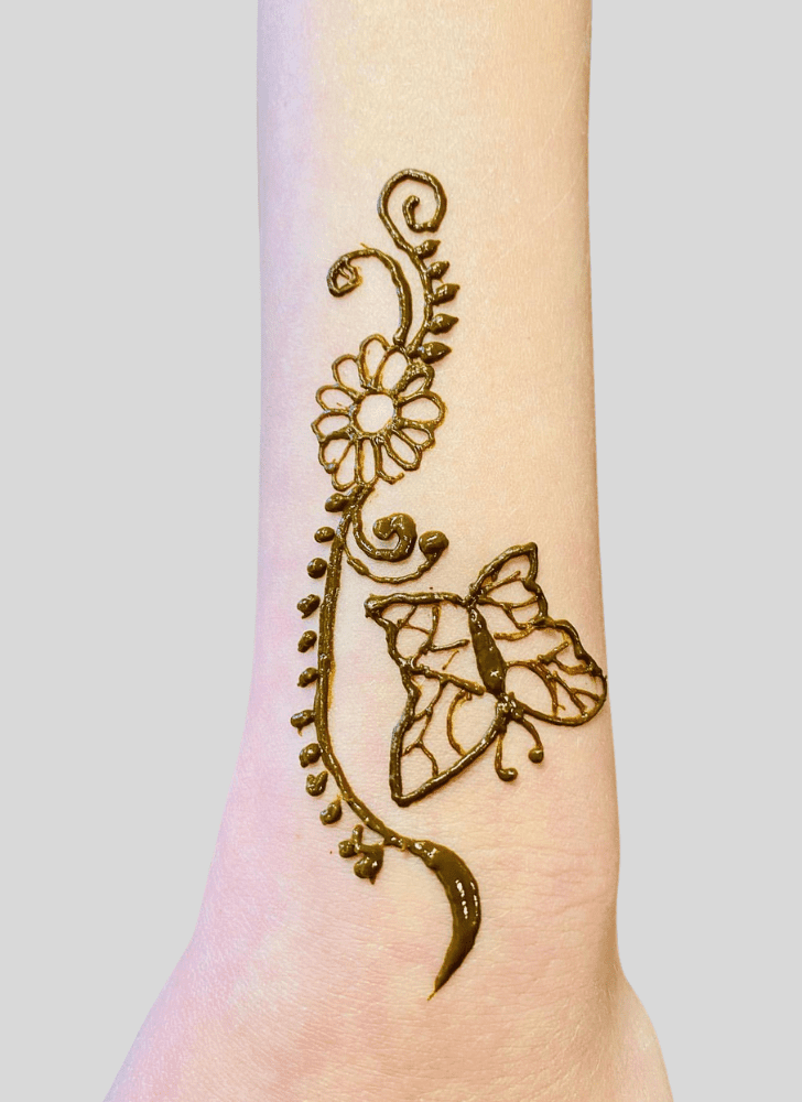 Romantic Henna design