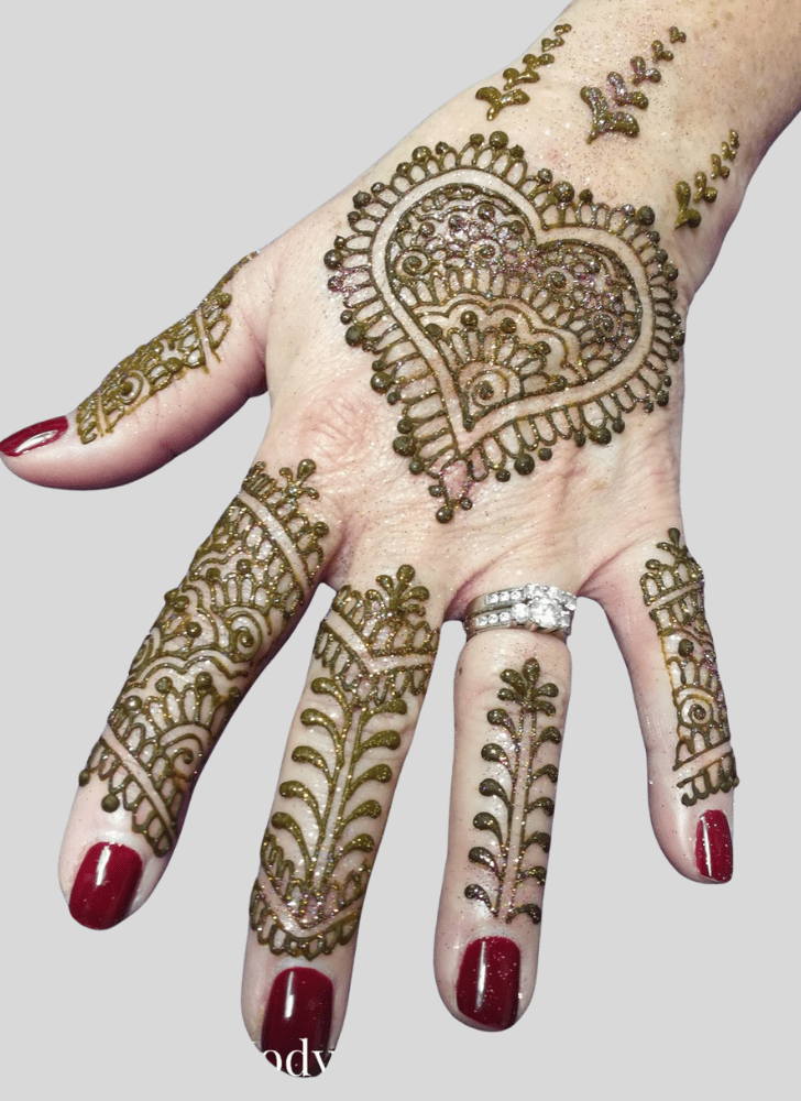 Fine Romantic Henna design