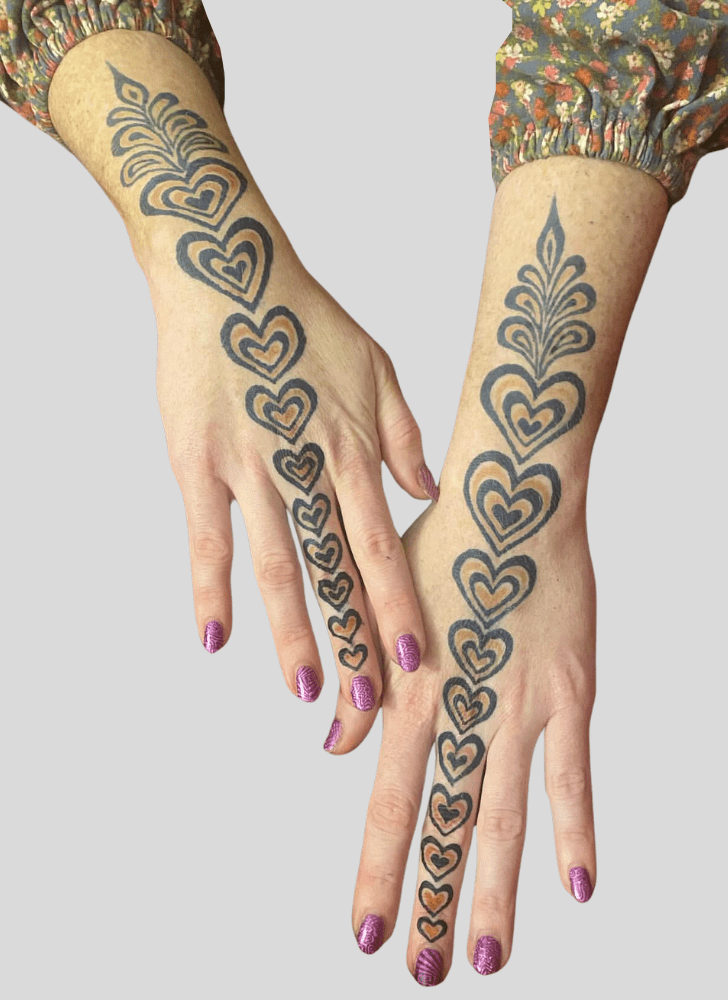 Lovely Romantic Mehndi design