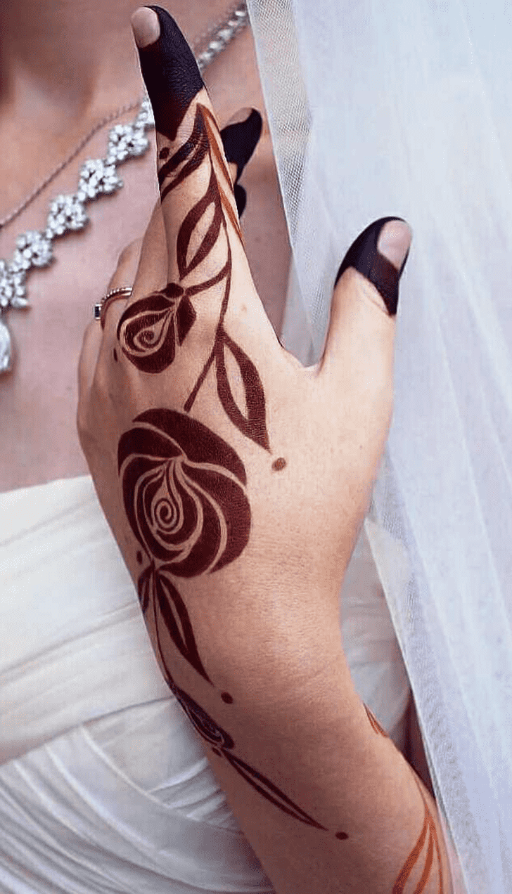 Marvelous Rose Mehndi Design