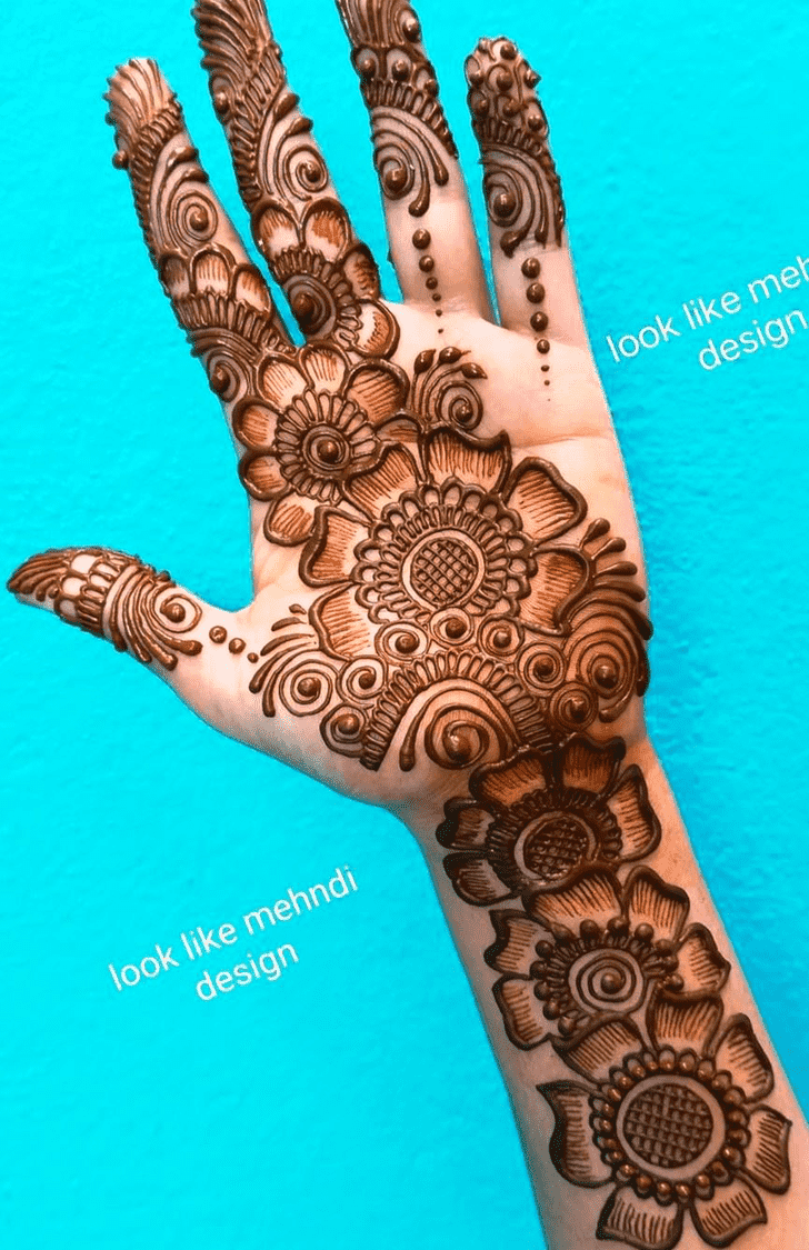 Arm Royal Mehndi