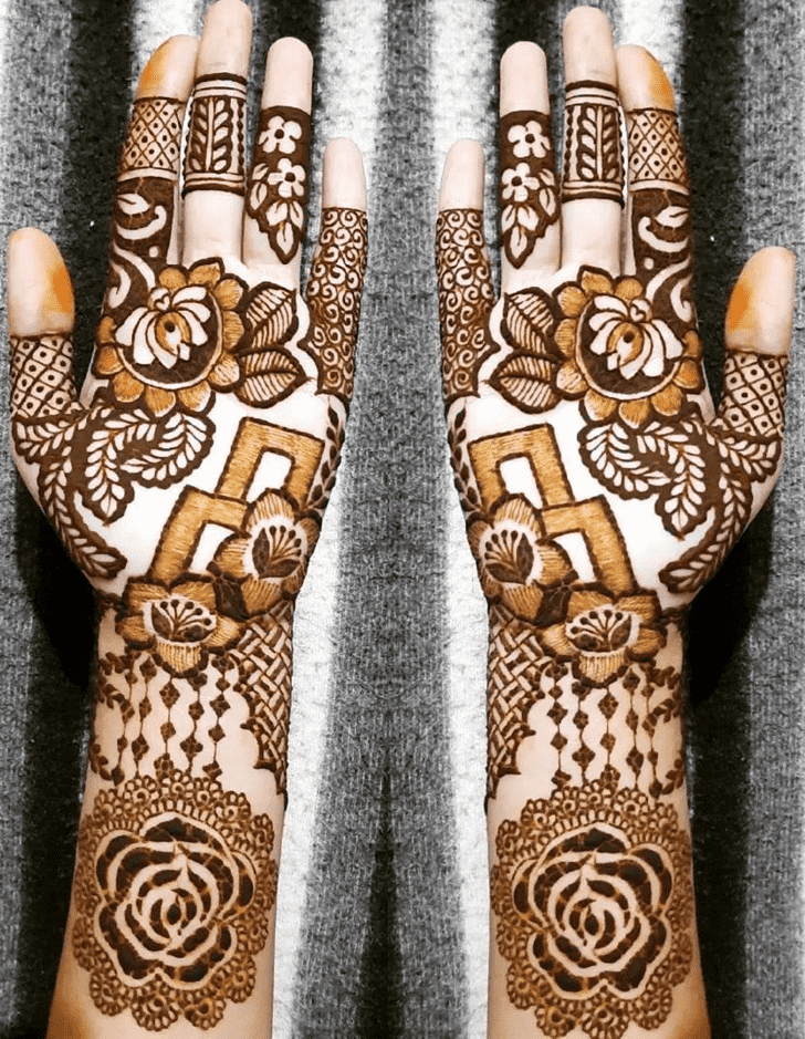 Radiant Royal Mehndi