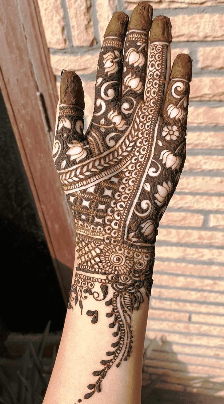 Wonderful Royal Mehndi Design