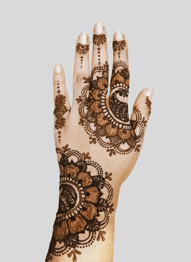 Captivating Rural Henna Design