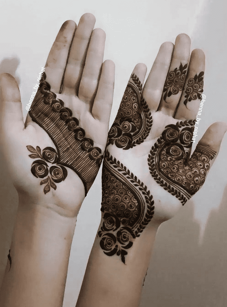 Enticing Russian Henna Design