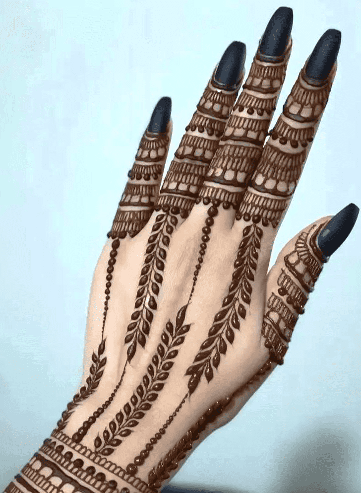 Good Looking Russian Henna Design