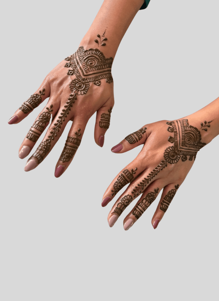 Bewitching Saadi Henna Design