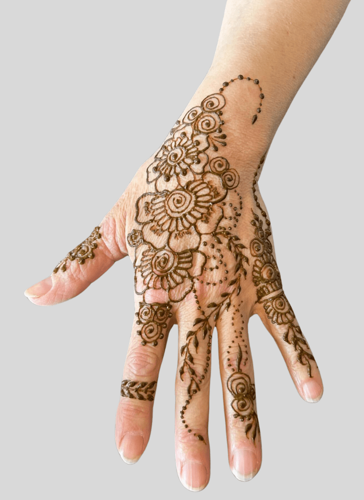 Radiant Saadi Henna Design