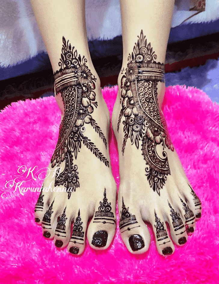 Good Looking Sankranti Henna Design