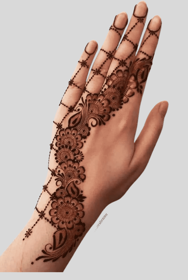 Captivating Sawan Henna Design