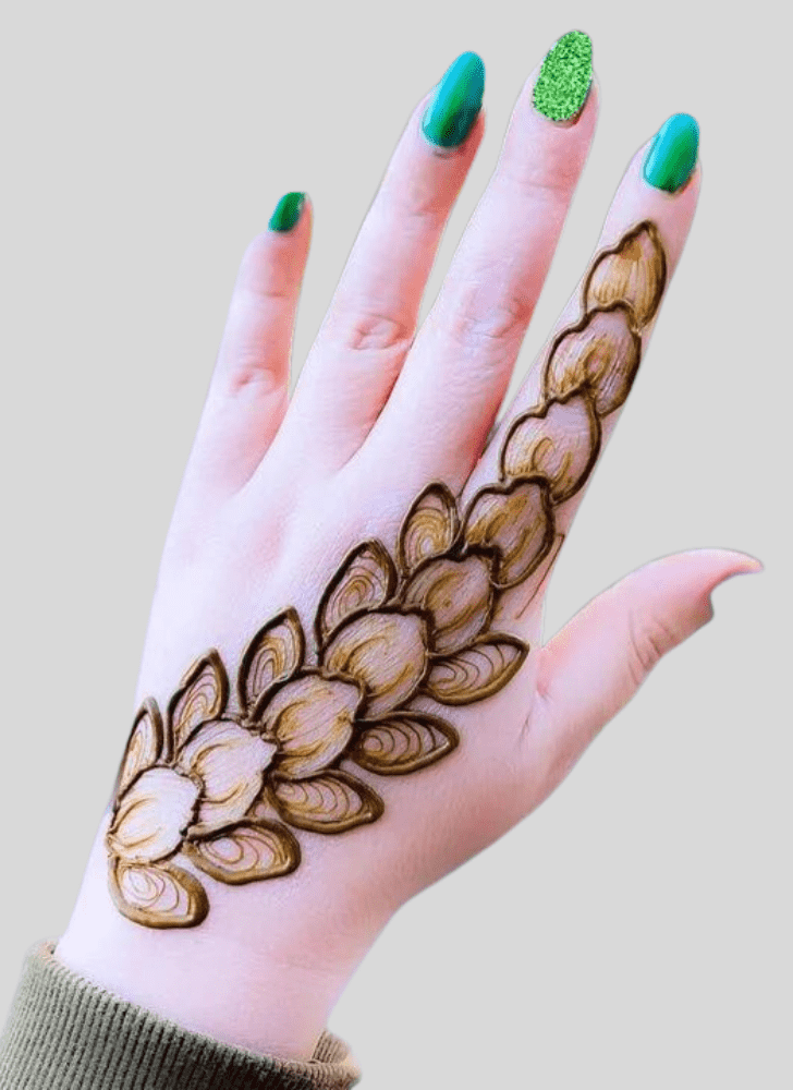 Mesmeric Sawan Henna Design