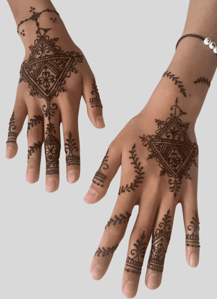 Slightly Wonderful Henna Design