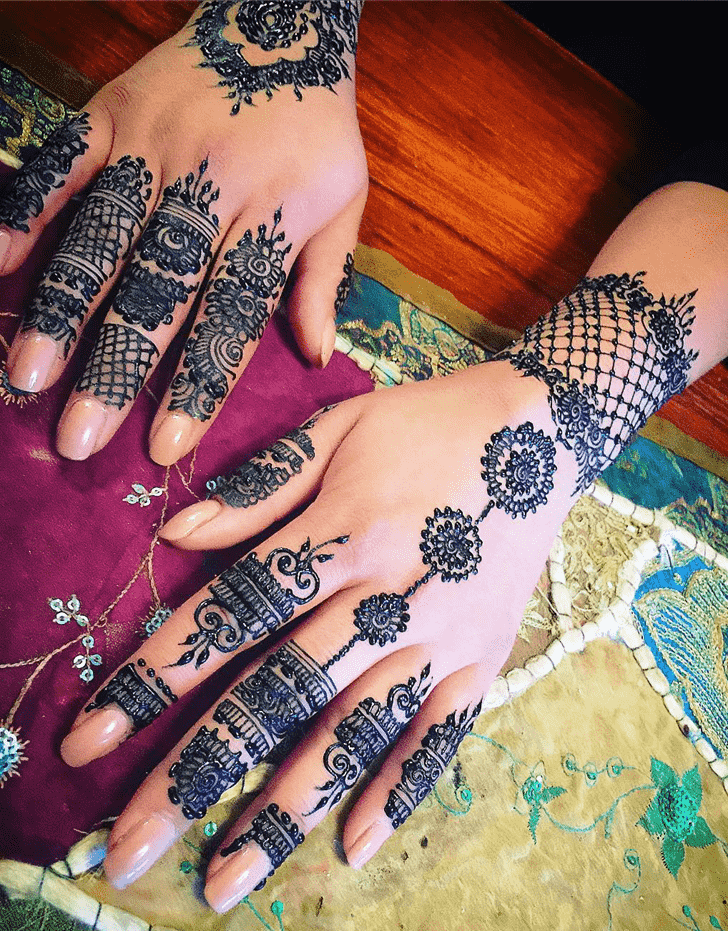 Admirable Seoul Mehndi Design