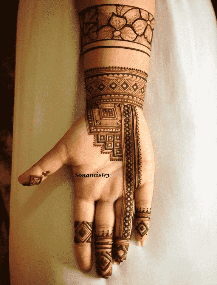 Ravishing Seoul Henna Design