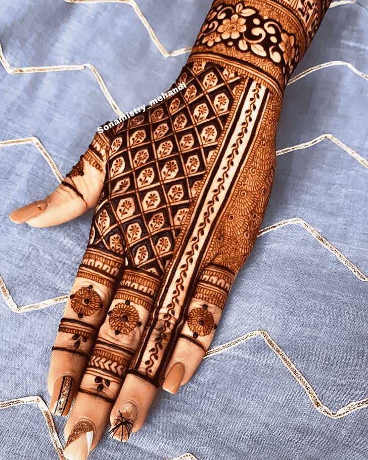 Splendid Seoul Henna Design