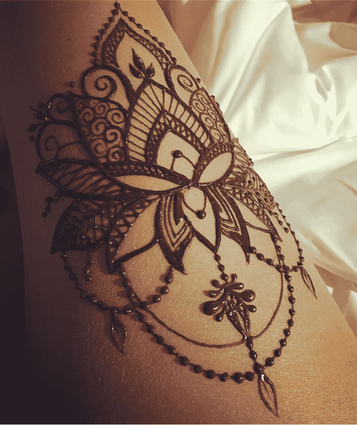 Adorable Sexy Henna Design