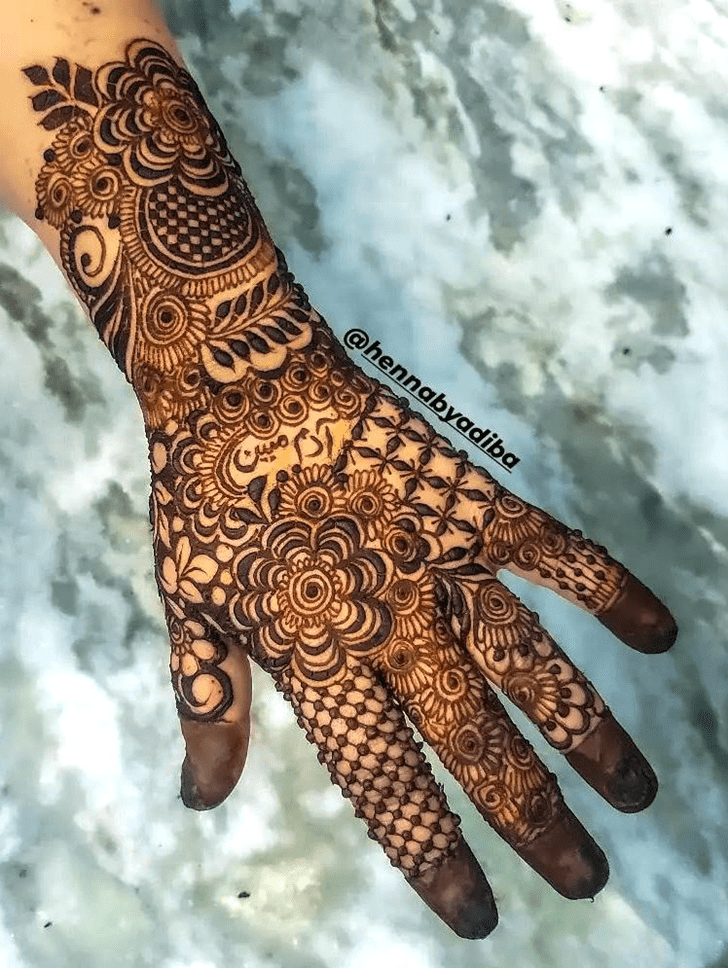 Delicate Shanghai Henna Design