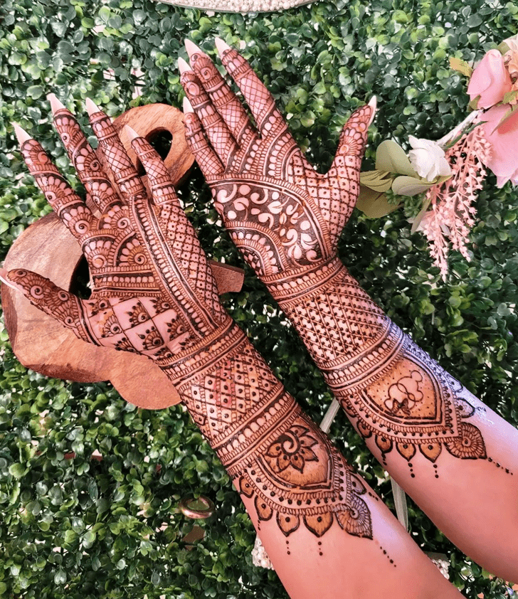 Elegant Shanghai Henna Design