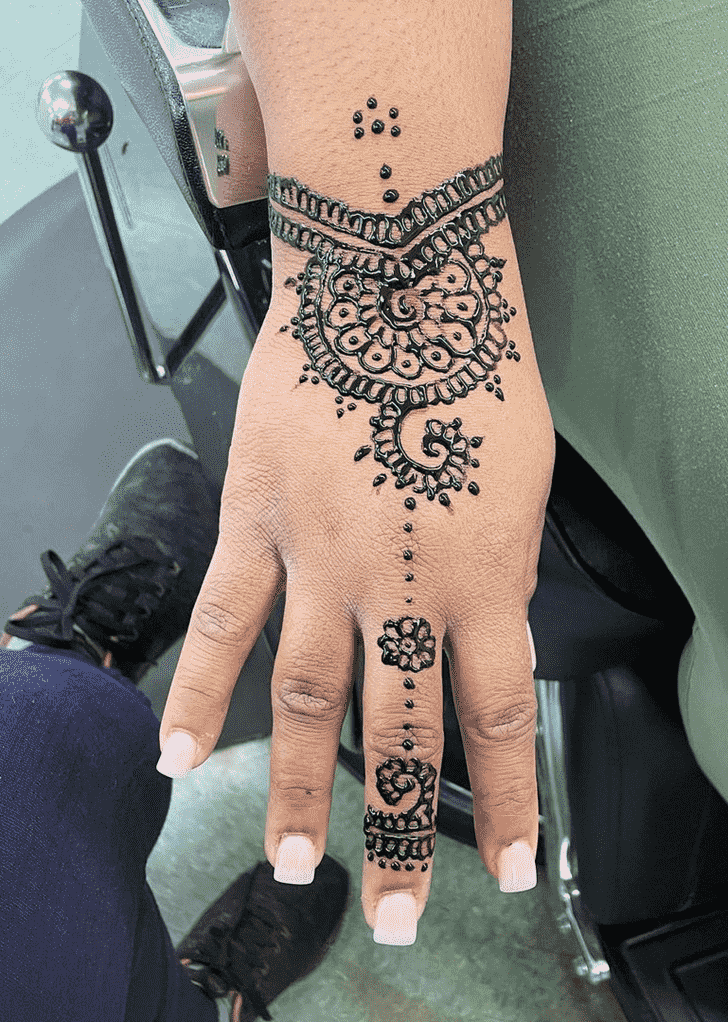 Exquisite Shimla Henna Design