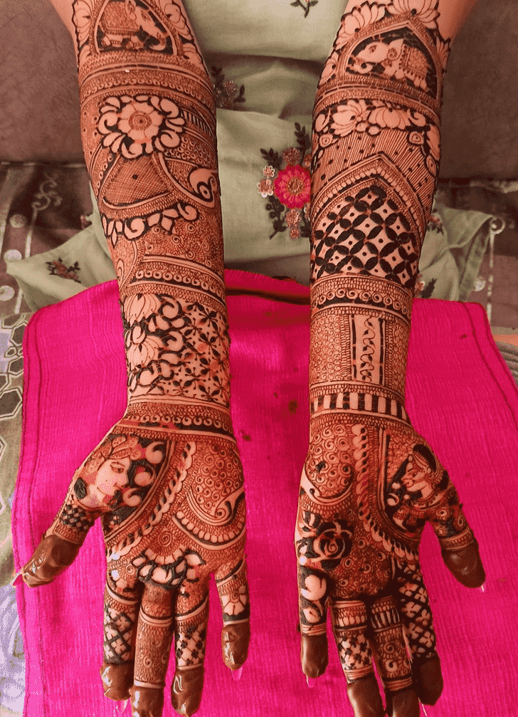 Splendid Shimla Henna Design