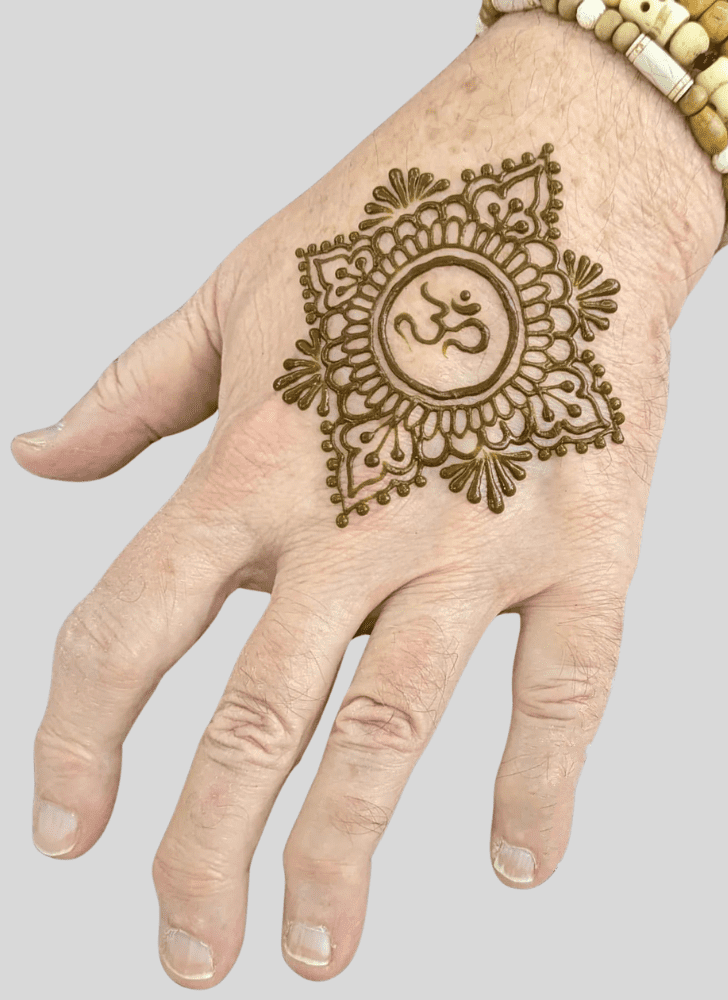 Captivating Shiv Henna Design