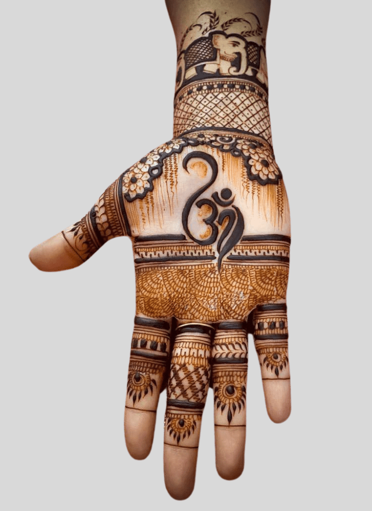 Resplendent Shiv Henna Design