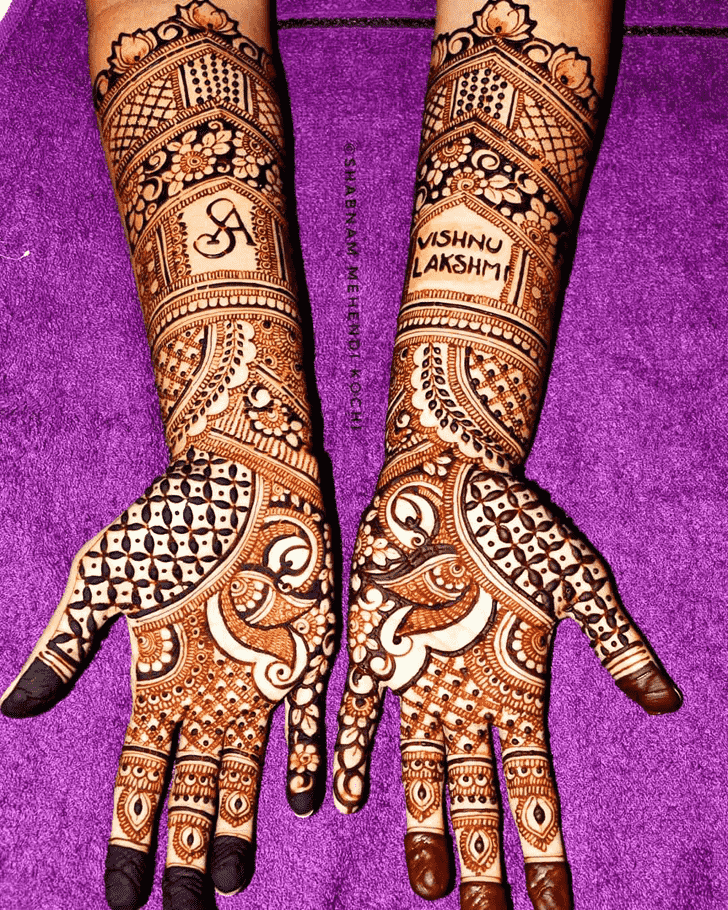 Nice Shivratri Henna design