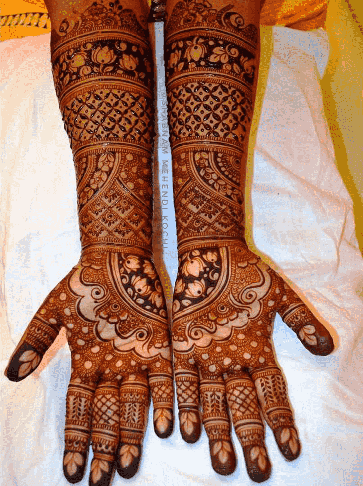 Resplendent Shivratri Henna design