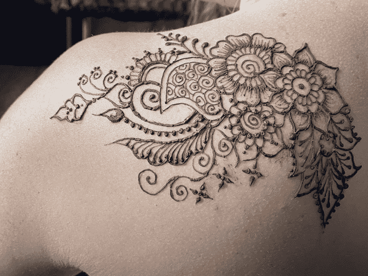 Stunning Shoulder Henna design