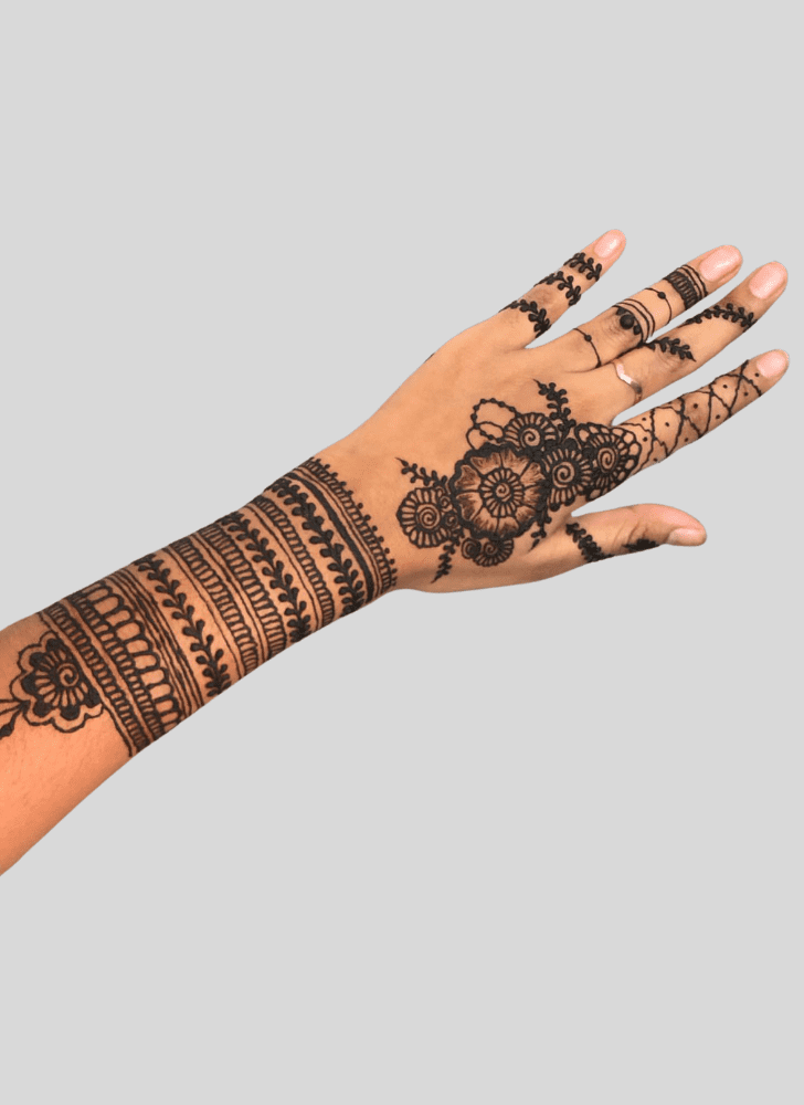 Refined Styles Henna Design