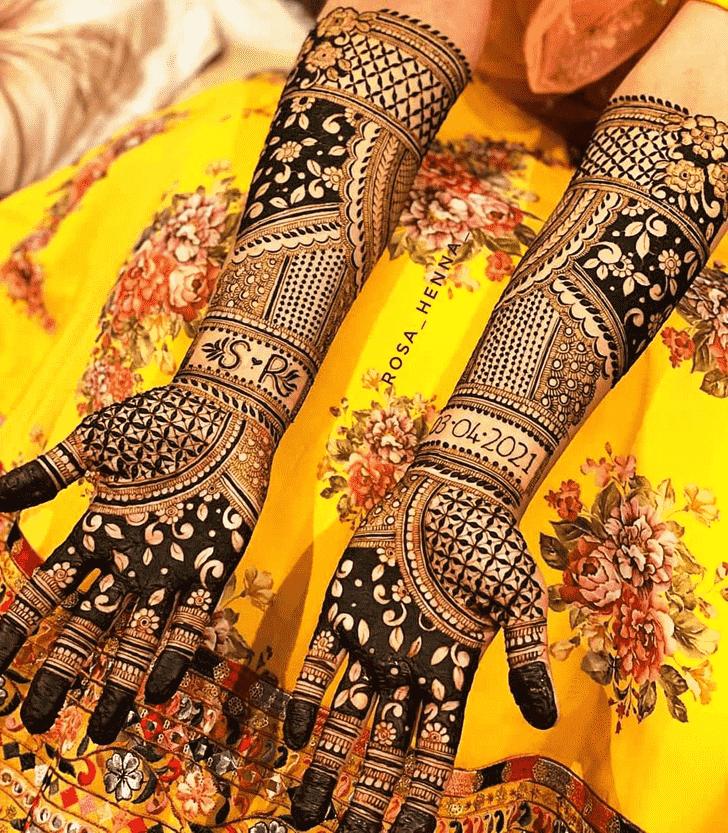 Gorgeous Stylish Henna Design