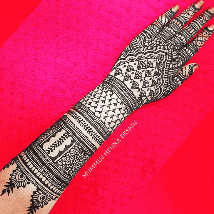 Nice Stylish Henna Design