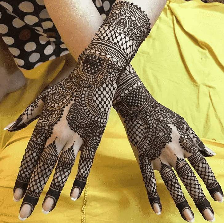 Stunning Stylish Henna Design